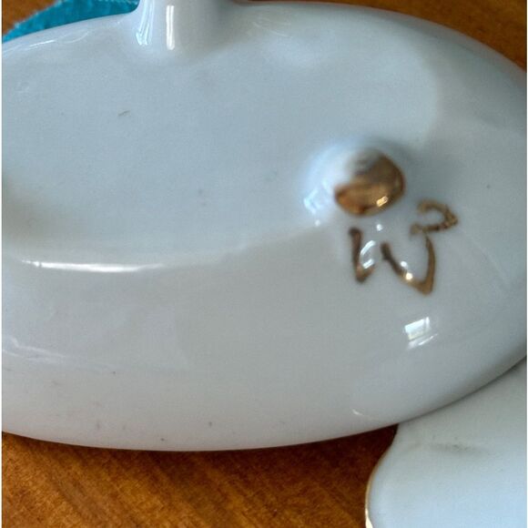 Ford's First Car 1896 Vintage Porcelain Trinket Box with lid Gold trim 70’s - Picture 8 of 11